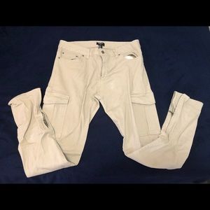 Forever 21 Skinny pants